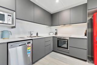 Moreton Views! - Beachmere - 8