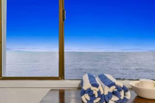 Moreton Views! - Beachmere - 9