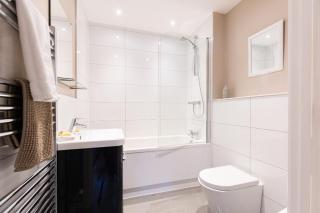 Velvet 2-bedroom apartment, Conduit Lane, Hoddesdon - 5