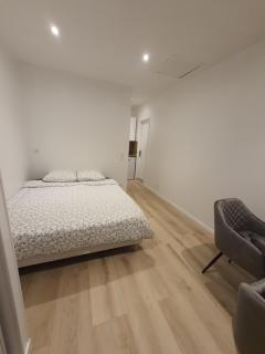 Studio calme dans villa habitée, parking privé et gratuit - Rhut - 5