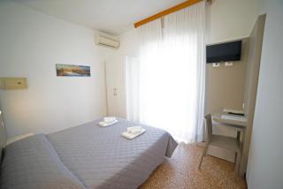 Hotel Ischia - Rímini - 6