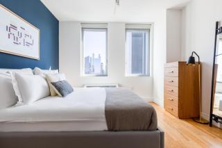 Hells Kitchen 1BR w Pool DM nr Central Pk NYC-407 - 3