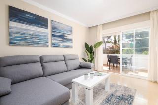1 bedroom Golden Banús, walk everywhere! RDR305 - Marbella - 0