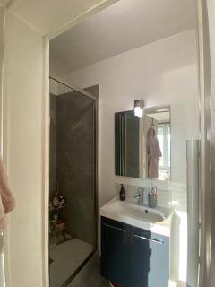 Appartement ensoleillé, central et tout équipé avec vue Tour Eiffel et Panthéon - París - 2