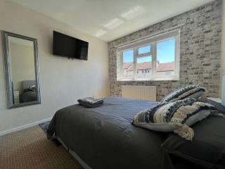 Barnstaple Drive House - Manchester - 9