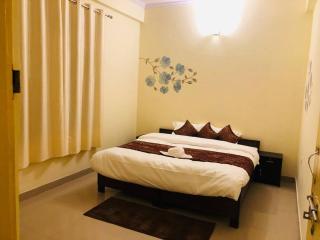 The Emerald House - 6