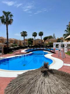 House sleeps 6, large pool walk to beach - Vera - 5