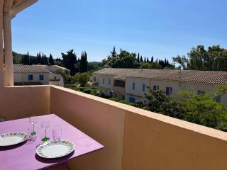 4 personnes au Village de la mer - La Londe-les-Maures - 7