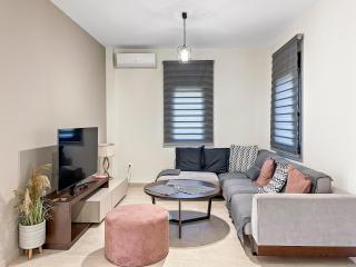 Luxury rental villa for 14 people - Vourvourou - 1
