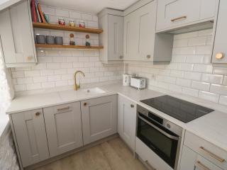 Primrose Cottage - Tenby - 2