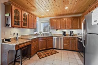 A Place Apart - Blowing Rock - 2