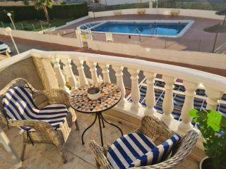 Gorgeous 3 Bed/2 Bath Pool & Golf Views - Ciudad Quesada - 7