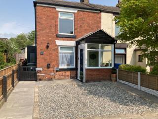 Adlington Cottage, Lancashire - Adlington - 0