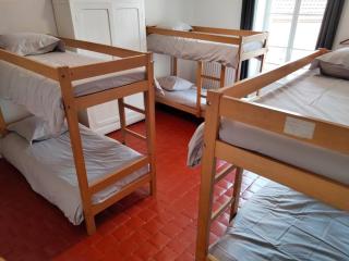 Gîte de groupe 2 à 12 personnes - Guillon - 3