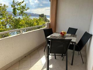 Apartmani Karlobag - Karlobag - 0