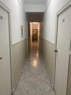 Malvarrosa Beach Rooms - Valencia - 7