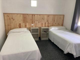 Malvarrosa Beach Rooms - Valencia - 1