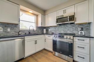 Florida Vacation Rental with Enclosed Porch! - Beverly Hills - 1