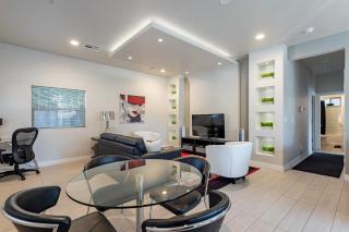 PHX Retreat Modern Home in Historic Neighborhood - 9