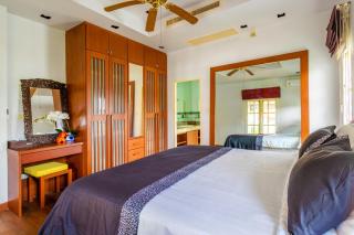 Recommend a warm Thai style private swimming pool villa with convenient traffic and living, walking 700 meters to the the beach - Kamala Beach - 2