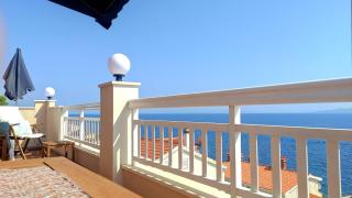 Sea-view apartments, 2 bedrooms, 2 baths, 50 meters from beach! - 7