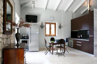 Sunkiss Private Retreat Cottage With Pool - Sivota - 6