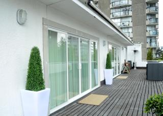 Rosellen Suites at Stanley Park - 3
