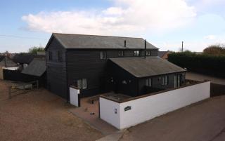 The Cart Lodge at Lee Wick Farm Cottages & Glamping - Saint Osyth - 0