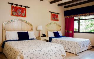Uzhupud Garden Hotel & Lodge - Paute - 4