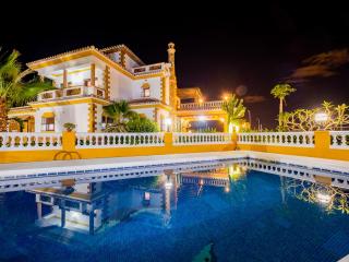 Cubo's Villa Fina & Minigolf included - Málaga - 7
