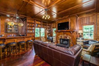 New Listing! 17 Acres - Pickleball - Trampoline - Dahlonega - 8