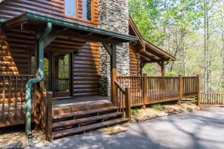 Lakeview Lodge-5 Beds & 4 Baths - Hot Tub - Lake - Dahlonega - 4