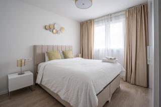 Beautiful Rooftop Pool 3Bed - 3