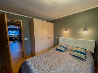 Bakki Apartments & Hostel - 4