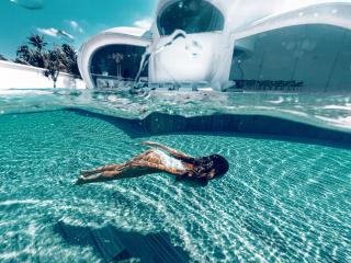 The Cloud Beachfront Villa Tabanan - 8