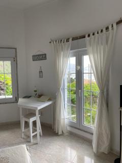 Ocean Garden, 4 units by the ocean - 7