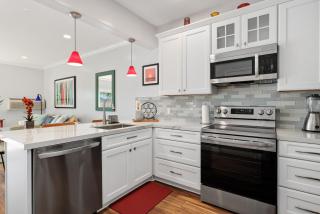 628 Escape to Relaxation-Free Wifi-Free Parking - 0