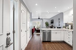 629 Walk to Restaurants Close to Golf and Spa Luxury Inside the gates - Encinitas - 4