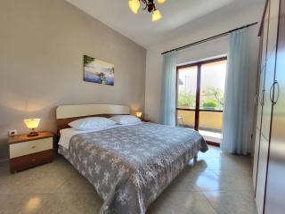 Cozy Apartment Mandula - Vrsar - 4