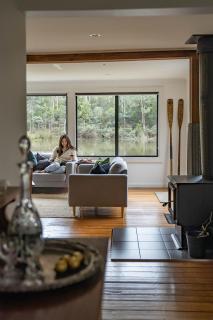 Naivasha Cottage - Deloraine - 9