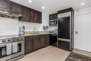 644 A Renovated Condo at a World-Renowned Resort - Free Wifi and Parking - 9