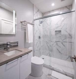645 Fresh Modern Condo Inside Resort Gates - Free Wifi - Walk to Spa - Encinitas - 1