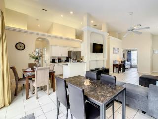 Pool Spa Oasis! 4-bedroom Hideaway W Theme Rooms - Orlando - 7