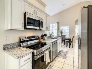Pool Spa Oasis! 4-bedroom Hideaway W Theme Rooms - Orlando - 1