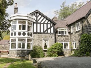Gwern Borter Manor - Conwy - 9