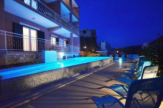Luxury villa with a swimming pool Mavarstica, Ciovo - 20403 - 4
