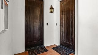 LV212 Freshly Furnished Upstairs 2 Bedroom Villa - La Quinta - 8