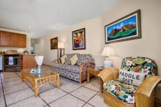Beautiful 1 Bedroom Condo with Ocean Views | Oceanfront - Kihei - 4