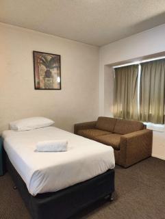 Kings Court Motor Lodge - Hamilton - 8