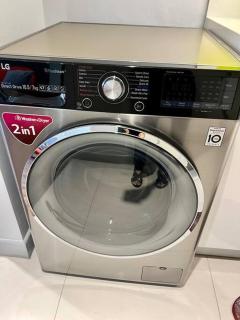 Luxury Studio in heart of Ortigas w/ swimming pool - Manila - 2